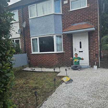 Manas House Villa Manchester Exterior photo